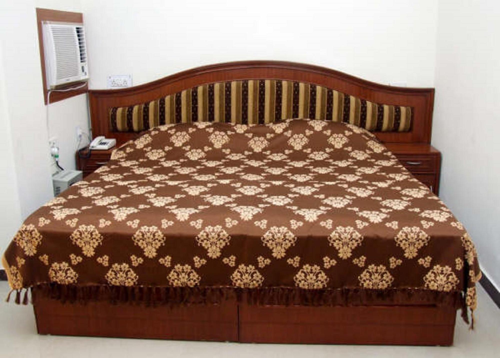 Hotel Sunrise Inn Lucknow Buitenkant foto